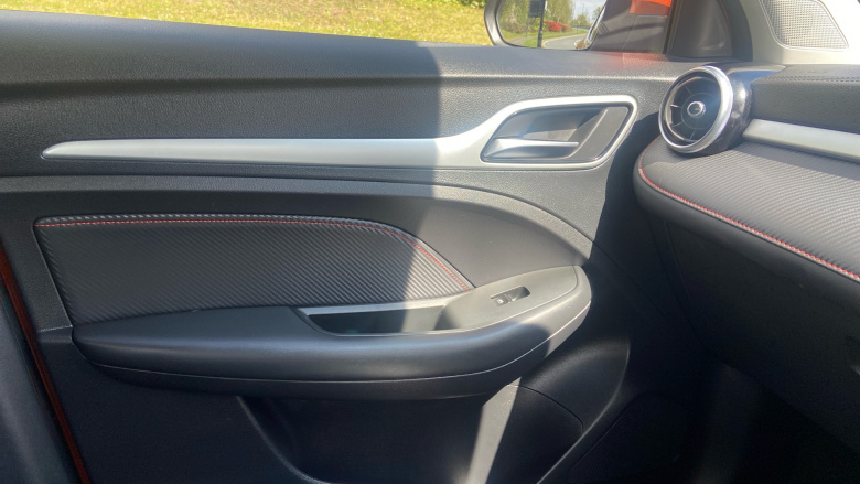 MG ZS 1.5 VTi-TECH Exclusive 5dr Petrol Hatchback